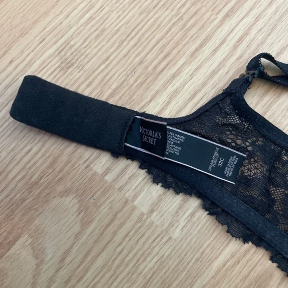 Victoria’s Secret Black Floral Lace Dream Angel Push Up Bra Size 32C - Picture 5 of 6